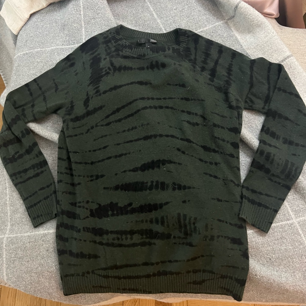 VINTAGE RARE Aqua Bloomingdale’s Cashmere Dark Green and Navy Sweater